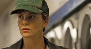 Gillian Flynn Adaptation ‘Dark Places’ Stars Charlize Theron in New Trailer