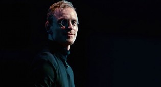 Michael Fassbender is ‘Steve Jobs’ in New Trailer